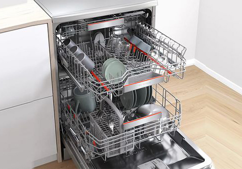 Bosch Freestanding Dishwasher in Bestec