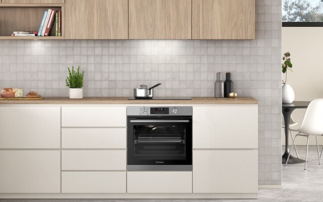 Best Quality Westinghouse oven live in modern kitchen